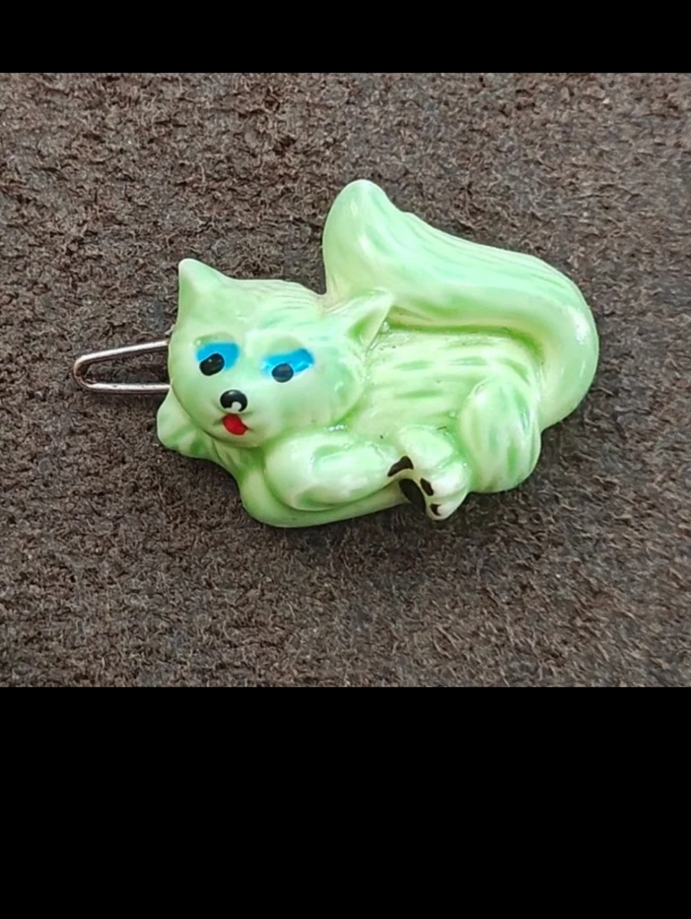 1980s Green Cat Hard Plastic Barrette - Picture 6 of 10